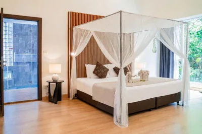 Private Onsen Sanctuary met voetmassage — Hilltop Wellness Living